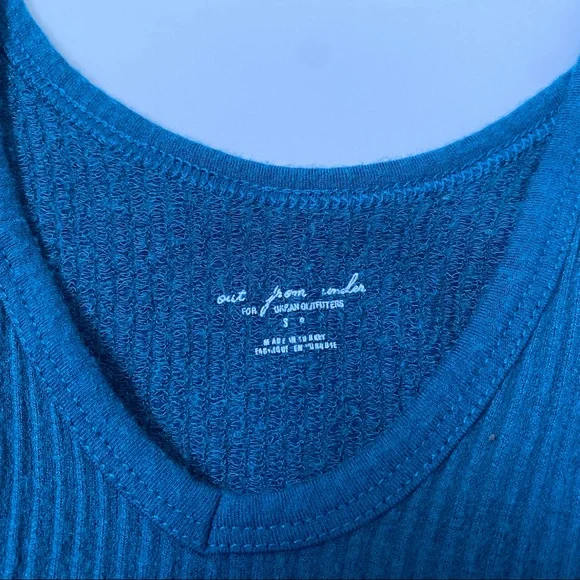 Urban Outfitters Crop Top - Picture 3 of 5